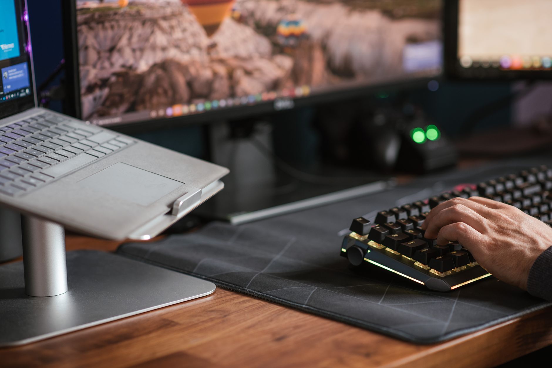 Best Full-Size Pick image of Close-up product photo of the Das Keyboard 4 Professional showing the tactile keycaps, volume knob, and brushed aluminium top panel in sharp detail