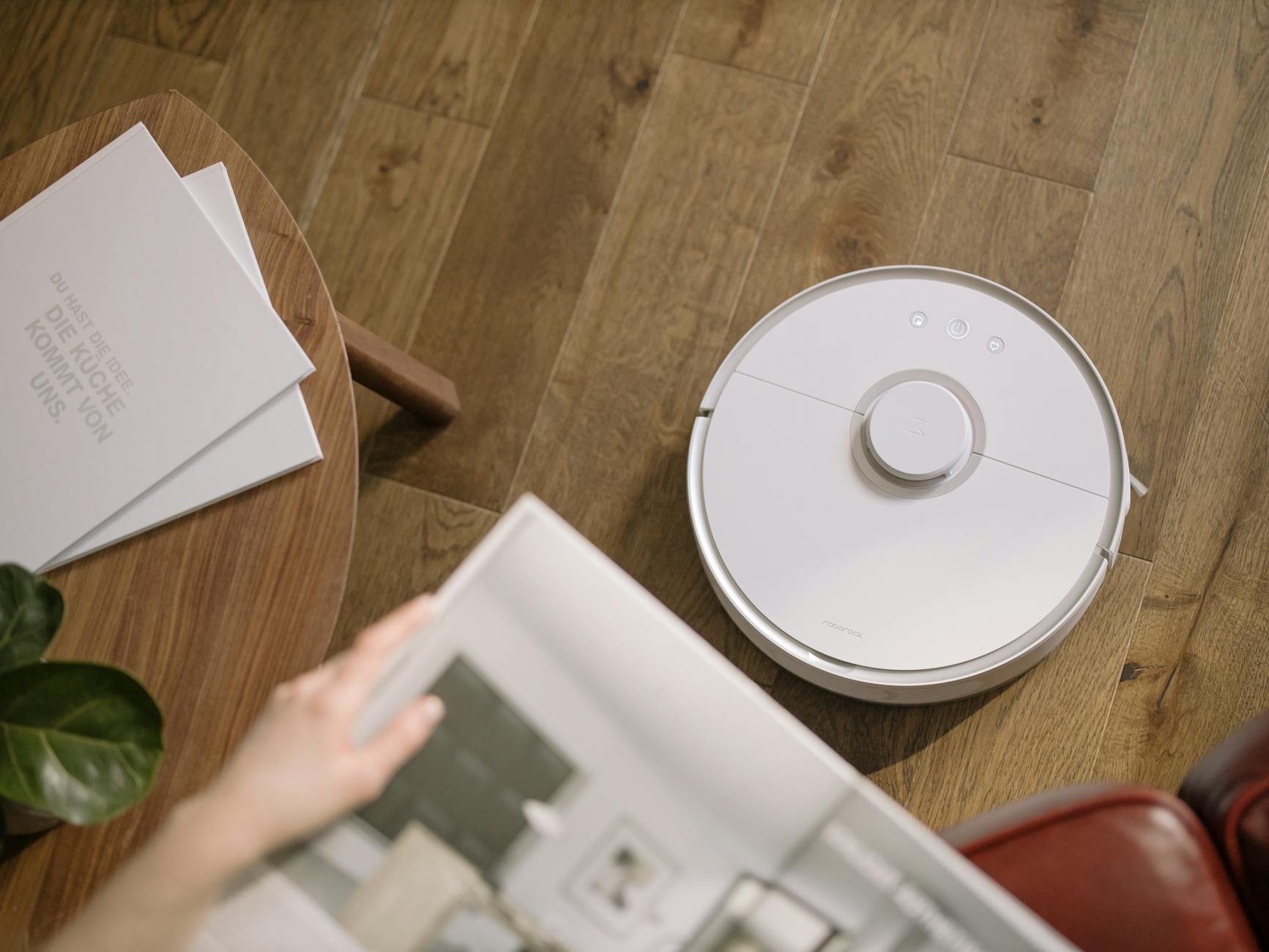 Robot vacuum and mop with all-in-one base station